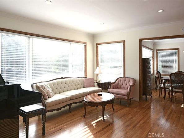 4831 Canoga Avenue, Woodland Hills CA 91364