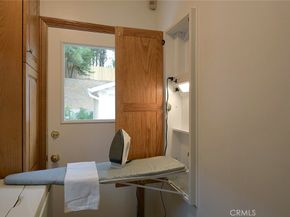 4831 Canoga Avenue, Woodland Hills CA 91364