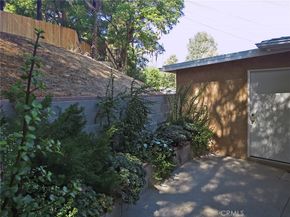 4831 Canoga Avenue, Woodland Hills CA 91364