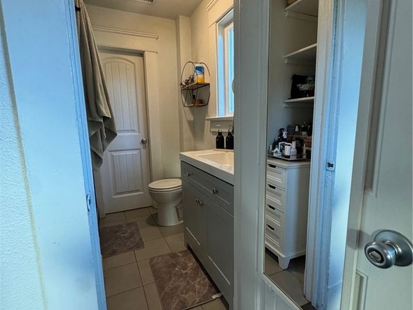 1355 N Gordon Street, Pomona CA 91768