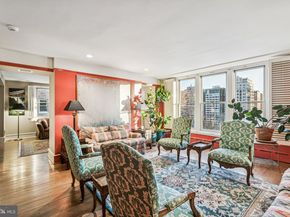 1901 Walnut Street 10A, Philadelphia PA 19103