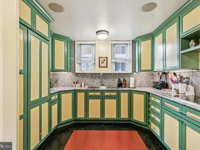 1901 Walnut Street 10A, Philadelphia PA 19103