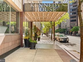 1901 John F Kennedy Boulevard 2922, Philadelphia PA 19103