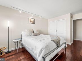 1901 John F Kennedy Boulevard 2922, Philadelphia PA 19103