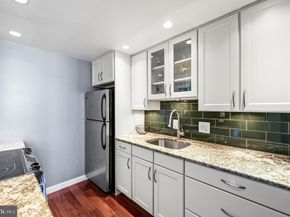 1901 John F Kennedy Boulevard 2922, Philadelphia PA 19103