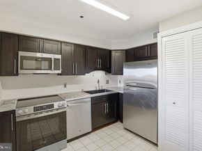 1301 N Courthouse Road N 1804, Arlington VA 22201