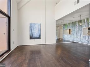 1301 N Courthouse Road N 1804, Arlington VA 22201