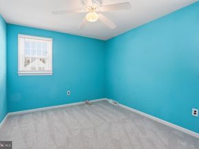 32 Lower Hilltop Road, Yardley PA 19067