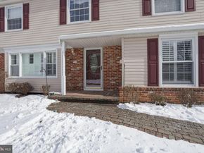 32 Lower Hilltop Road, Yardley PA 19067