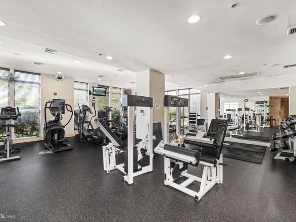 2791 Centerboro Drive 370, Vienna VA 22181