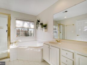 2505 Gadsby Place, Alexandria VA 22311