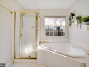 2505 Gadsby Place, Alexandria VA 22311