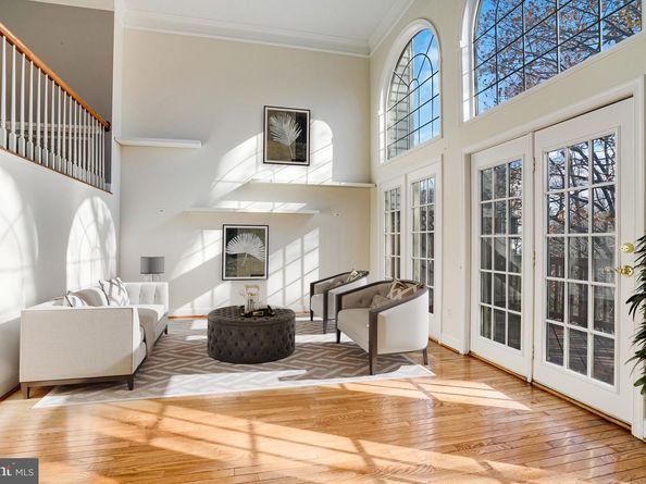 2505 Gadsby Place, Alexandria VA 22311