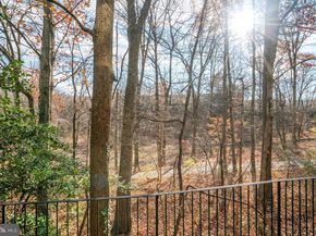 2505 Gadsby Place, Alexandria VA 22311
