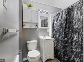 6136 Hawthorne Street, Philadelphia PA 19135