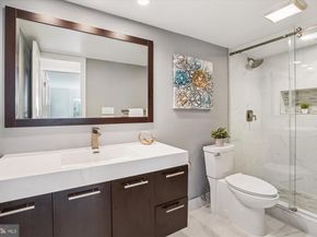 8340 Greensboro Dr 618, Mclean VA 22102