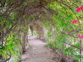 8340 Greensboro Dr 618, Mclean VA 22102