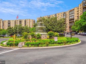 8340 Greensboro Dr 618, Mclean VA 22102