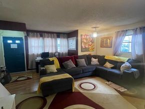 12123 Rambler Road, Philadelphia PA 19154