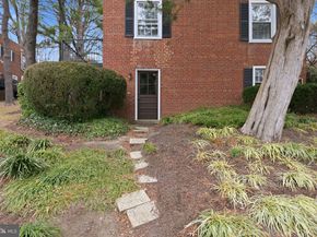 2825 S Columbus Street, Arlington VA 22206