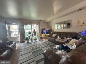 7525 Calvert Street, Philadelphia PA 19152