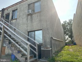 7525 Calvert Street, Philadelphia PA 19152