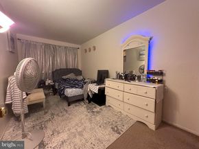 7525 Calvert Street, Philadelphia PA 19152