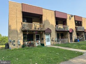 7525 Calvert Street, Philadelphia PA 19152