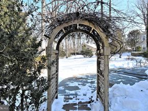 457 School House Lane, Devon PA 19087