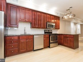 1215 N Randolph Street 2, Philadelphia PA 19122