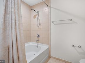 910 M Street NW 126, Washington DC 20001