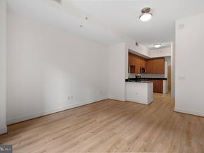 910 M Street NW 126, Washington DC 20001