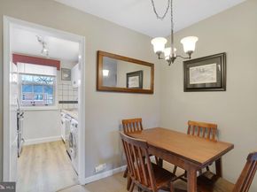 107 N George Mason Drive N 4, Arlington VA 22203