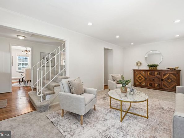 9652 Lindenbrook Street, Fairfax VA 22031