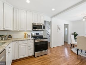 9652 Lindenbrook Street, Fairfax VA 22031