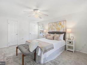 9652 Lindenbrook Street, Fairfax VA 22031