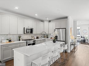 910 Laurens Alley, King Of Prussia PA 19406