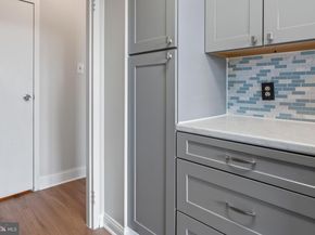 301 N Beauregard Street 307, Alexandria VA 22312
