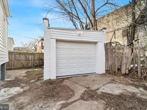 6506 N Park Avenue, Philadelphia PA 19126