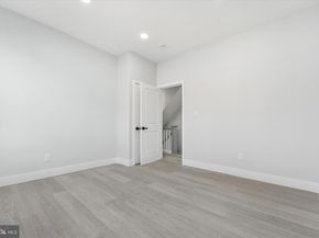 6506 N Park Avenue, Philadelphia PA 19126