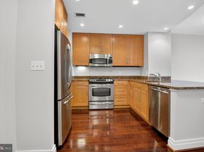 8220 Crestwood Heights Drive 418, Mclean VA 22102