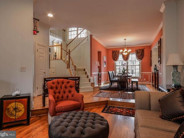 7806 Fox Gate Court, Bethesda MD 20817