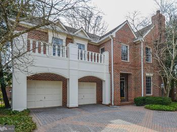 7806 Fox Gate Court