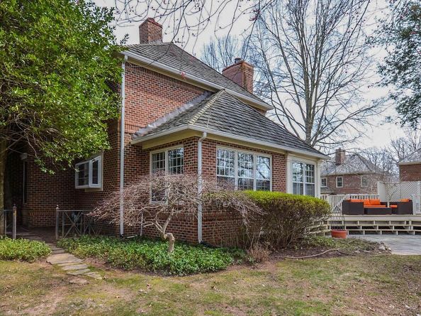 7806 Fox Gate Court, Bethesda MD 20817