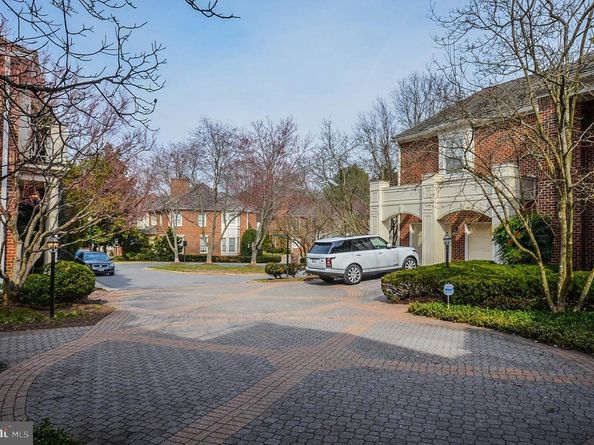 7806 Fox Gate Court, Bethesda MD 20817