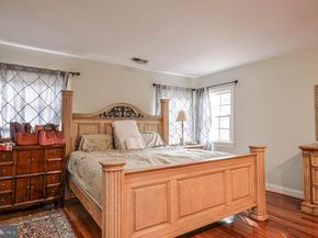 7806 Fox Gate Court, Bethesda MD 20817
