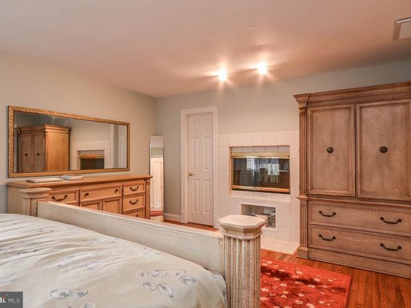7806 Fox Gate Court, Bethesda MD 20817