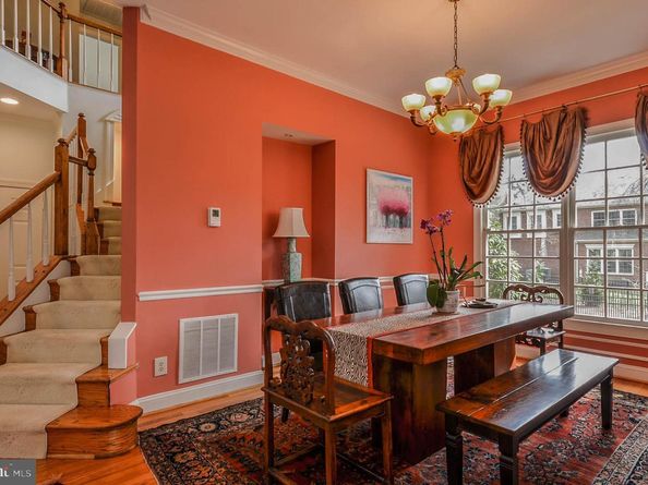 7806 Fox Gate Court, Bethesda MD 20817