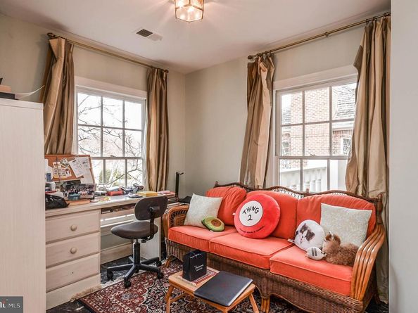 7806 Fox Gate Court, Bethesda MD 20817
