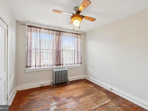 124 Arnold Road, Ardmore PA 19003